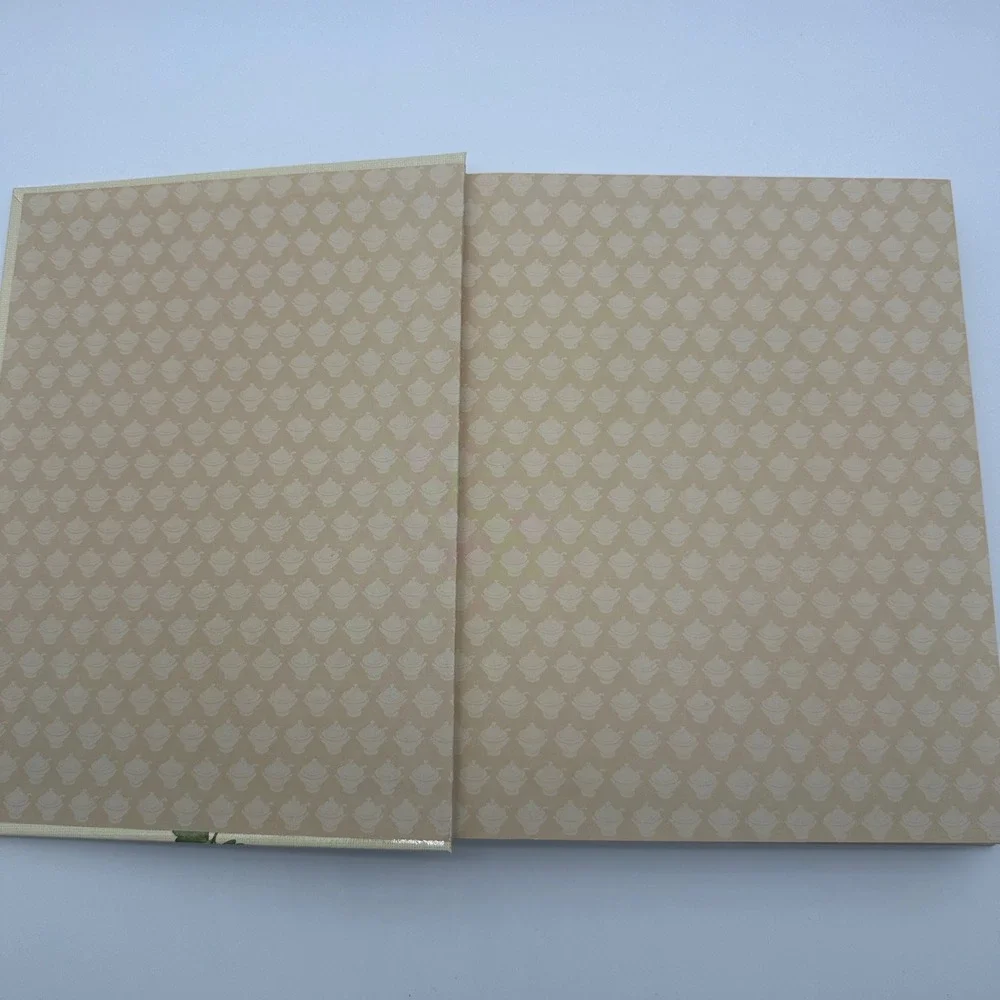 VTG 80's The Good Housekeeping Illustrated Hardcover Cookbook Collector